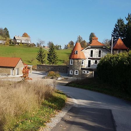 Gladiaterra Castle Hotel Smrecje ภายนอก รูปภาพ